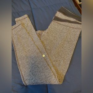 Lululemon patterned leggings. Brown. Worn once